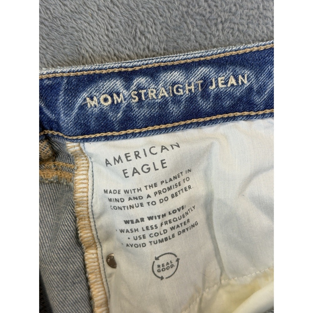 American Eagle Jeans Womens 14 Short Blue High Rise Mom Straight Distressed - Picture 8 of 10